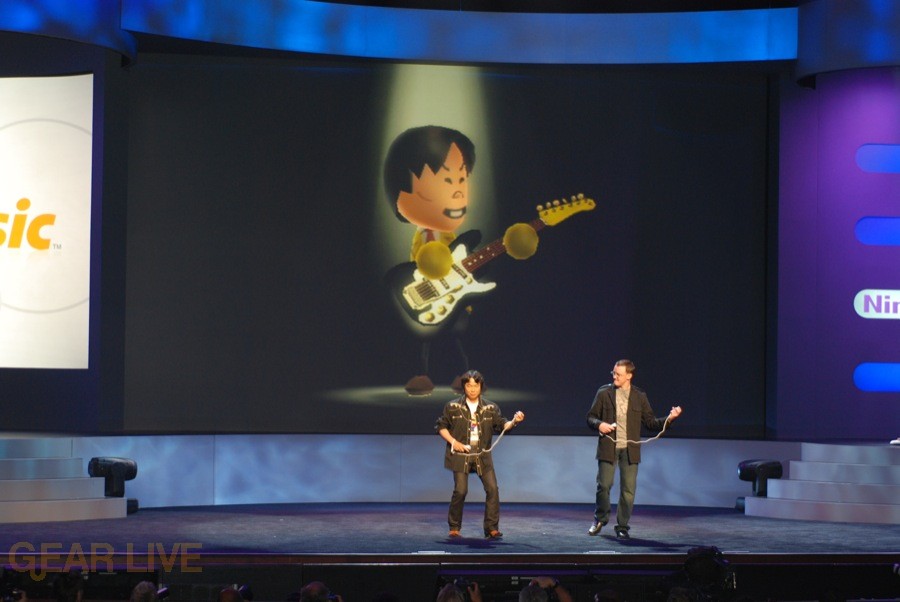 Nintendo E3 08: Wii Music Guitar
