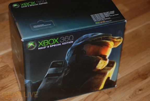 Front of the Xbox 360 Halo 3 Special Edition box