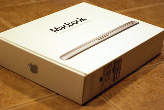 MacBook Aluminum unboxing