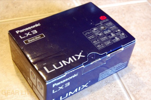 Panasonic Lumix LX3 box