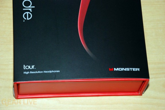 Beats by Dr. Dre Tour box bottom