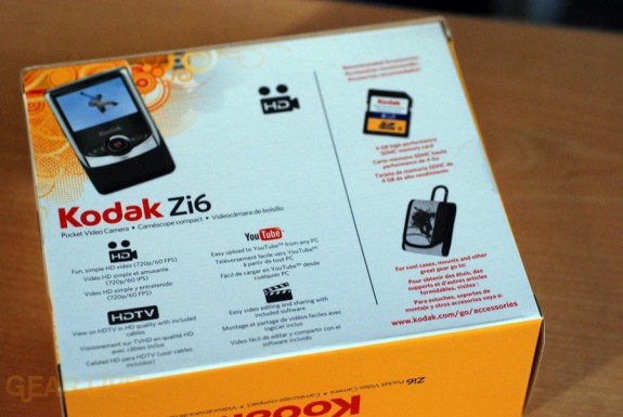 Kodak Zi6 box back