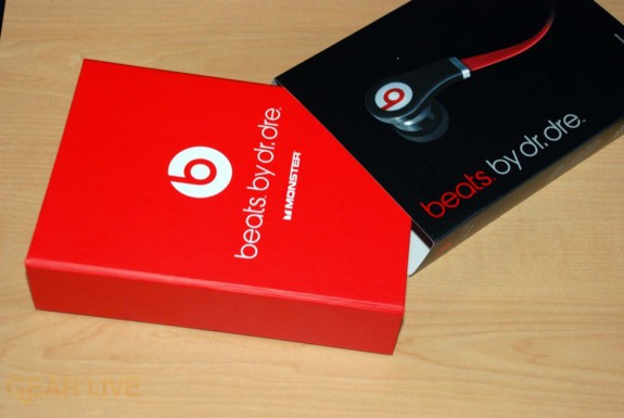 Beats by Dr. Dre Tour earbuds inner box