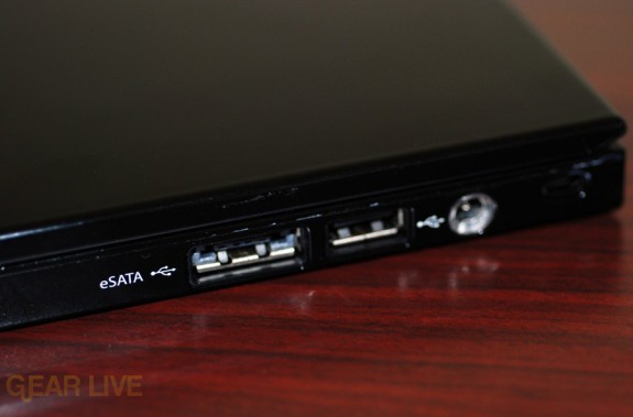 Voodoo Envy 133 eSATA, USB, power ports