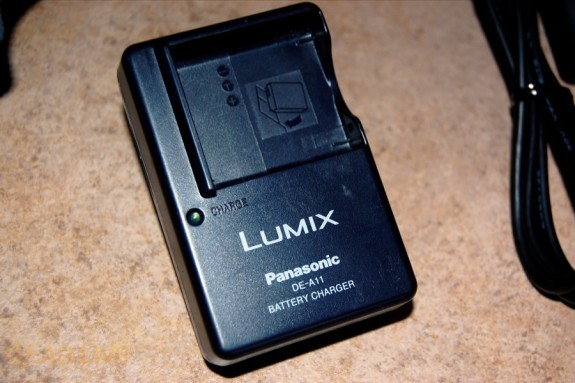 Panasonic Lumix LX3 battery charger