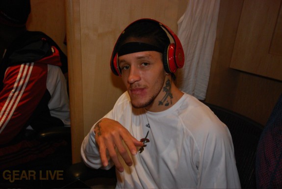 Cleveland Cavs receive Beats by Dre 7