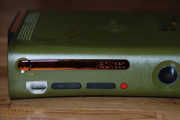 Front of the Xbox 360 Halo 3 Special Edition