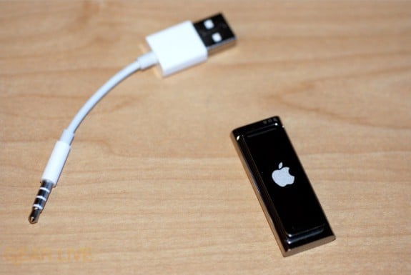 iPod shuffle Special Edition sync cable