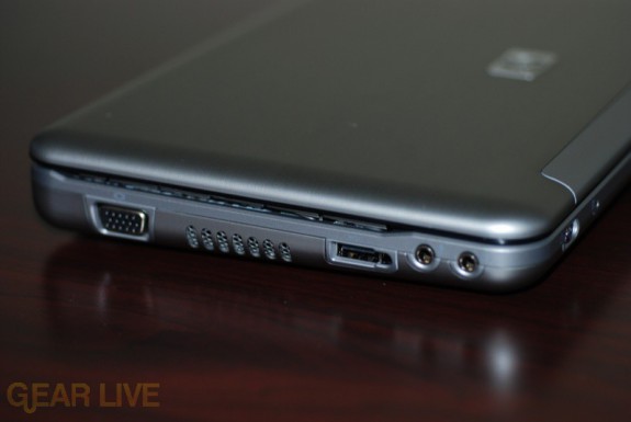 HP Mini-Note left side ports