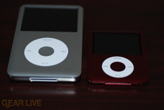 iPod nano to iPod classic size comparison
