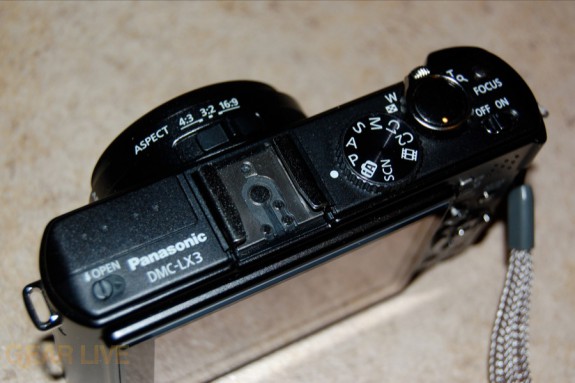 Panasonic Lumix LX3 top