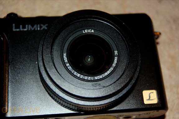 Panasonic Lumix LX3 front 2