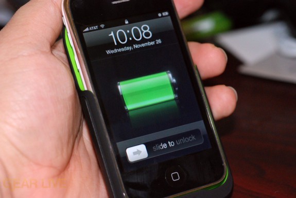 Mophie Juice Pack 3G charging iPhone