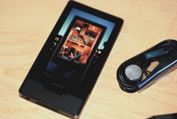 Zune HD unboxed