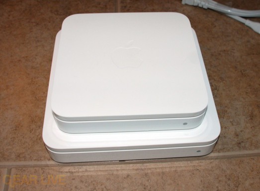 Airport Extreme on top of Time Capsule