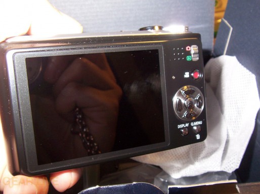 Panasonic Lumix ZS3 LCD screen off