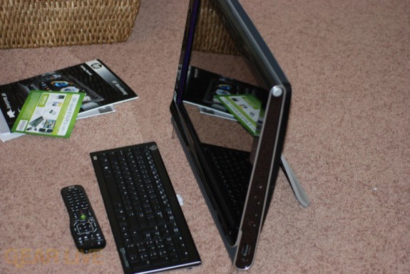 HP TouchSmart side again