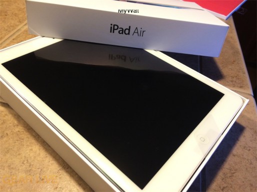 Apple iPad Air in box