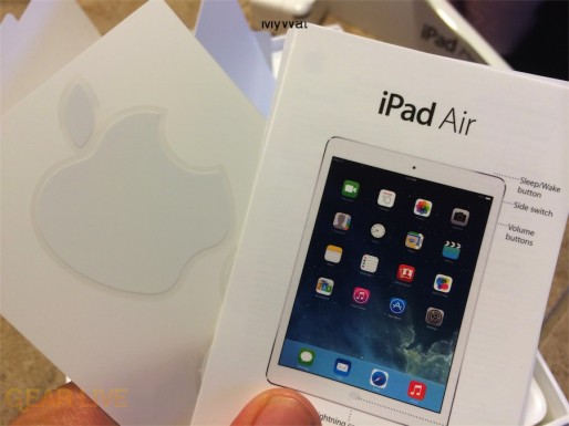 Apple iPad Air Quick Start Guide and Stickers
