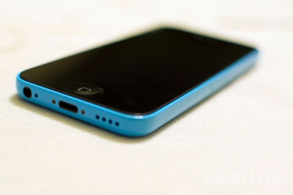 iPhone 5c bottom