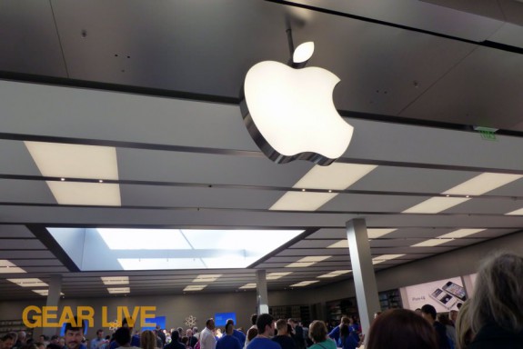 Apple Store - Bellevue Square Grand Re-opening