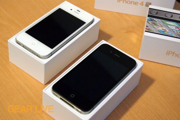 iPhone 4S black and white in box