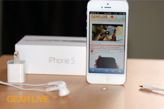 iPhone 5 White & Silver unboxed