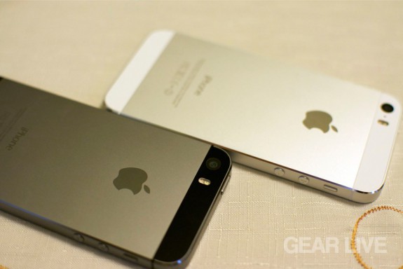 iPhone 5s: Silver vs. Space Gray