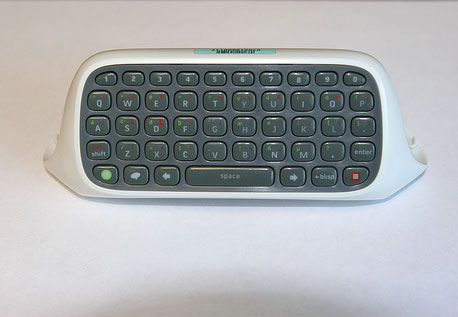 Xbox 360 QWERTY Keyboard