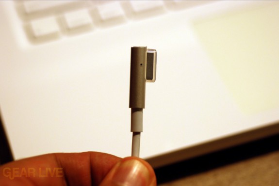 Unibody MacBook MagSafe connector