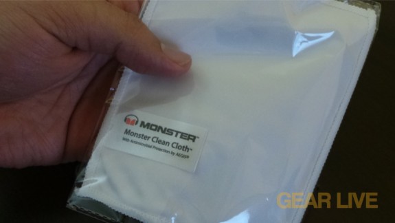 Monster DNA White Tuxedo headphones cleaning cloth