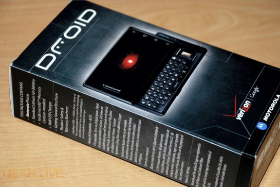 Motorola DROID box feature list