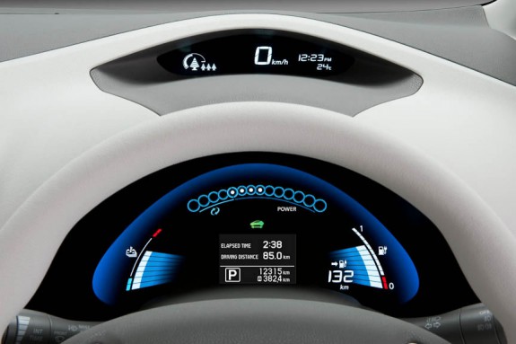 Nissan LEAF Speedometer