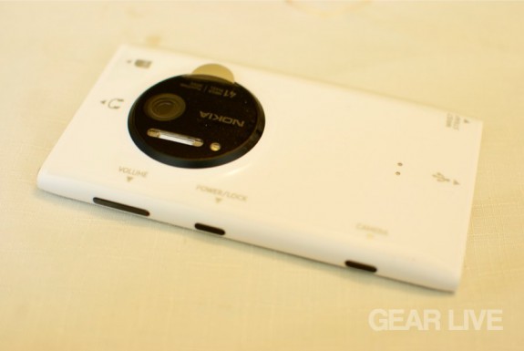 Nokia Lumia 1020 rear