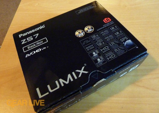 Panasonic Lumix DMC-ZS7 box