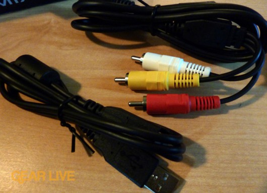 Panasonic Lumix ZS7 sync and video cables