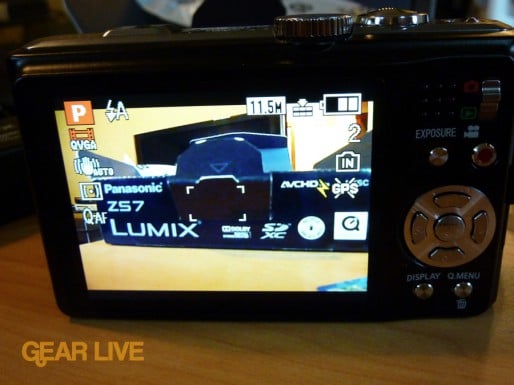 Panasonic Lumix ZS7 display screen