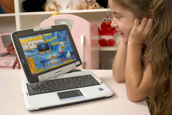 PeeWee PC Pivot Tablet for Kids 14