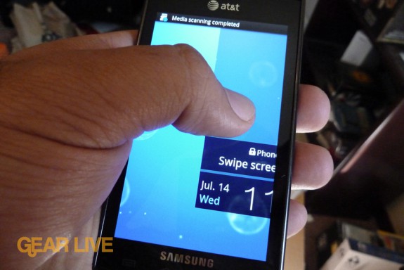 Samsung Captivate swipe screen to unlock