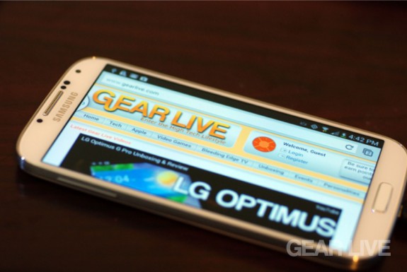 Samsung Galaxy S4 landscape Gear Live