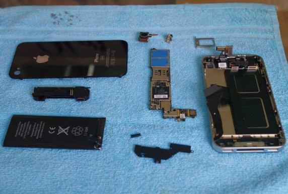 iPhone HD teardown reveals Apple A4 chip