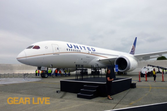 United 787 Dreamliner