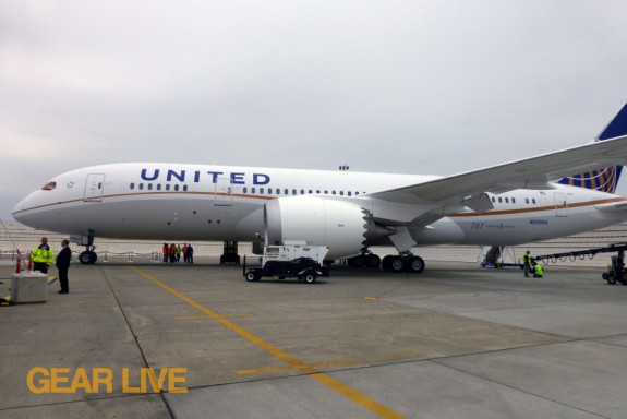 United Boeing 787 Dreamliner