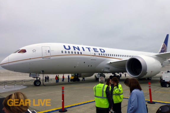 United Boeing 787 Dreamliner