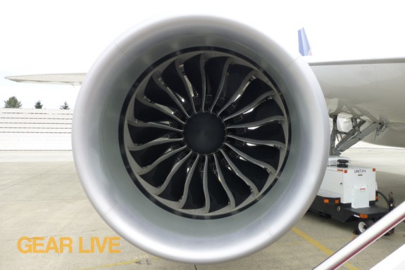 United Boeing 787 Dreamliner engine