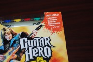 Guitar Hero: On Tour game box 2