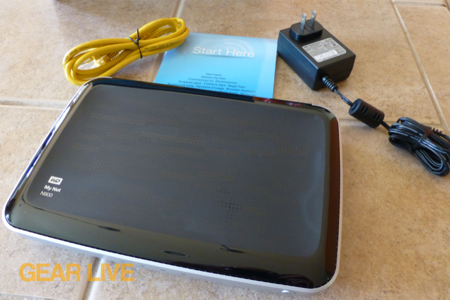 Western Digital My Net N900 HD router unboxed