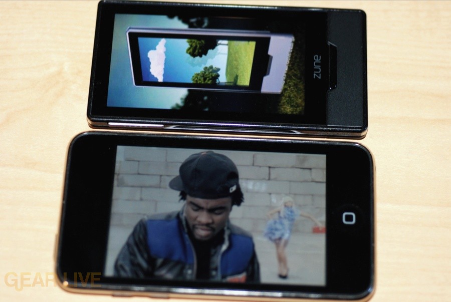 Zune HD vs. iPod touch screen comparison 2 Zune HD vs. iPod touch screen comparison 2